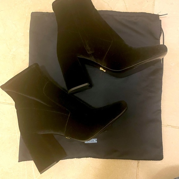 Velvet prada boots 381/2 - Picture 4 of 11